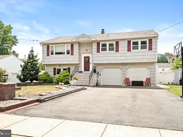 243 Bentley Ave, Hamilton, NJ 08619