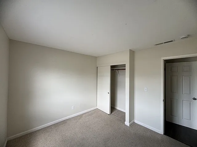 1448 Pleasant St — Photo 21