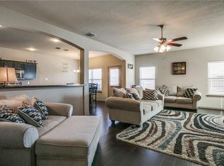5801 Grenada Ct, Fort Worth, TX 76119