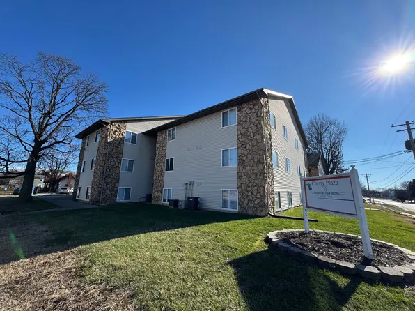 Cherry Plaza, 1210 E Cherry St #2B-2Ba-750Sqft, Springfield, MO 65802