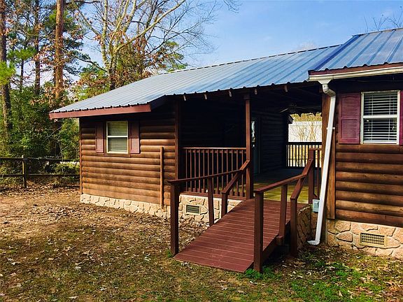 4th image of 530 Kingwood Dr