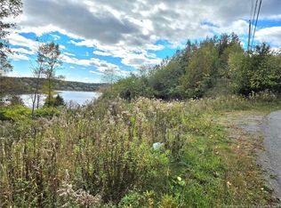 372 Highland Rd, Saint John, NB E2K1R1