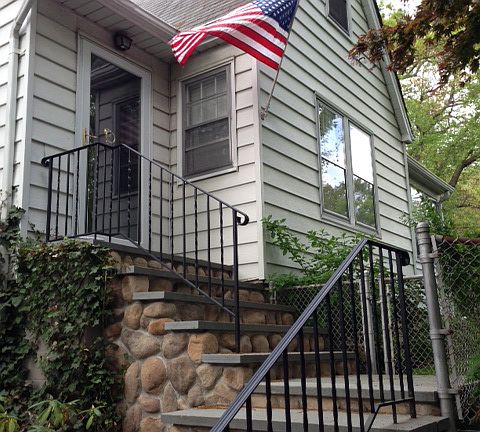 2nd image of 9 Bayard Ave