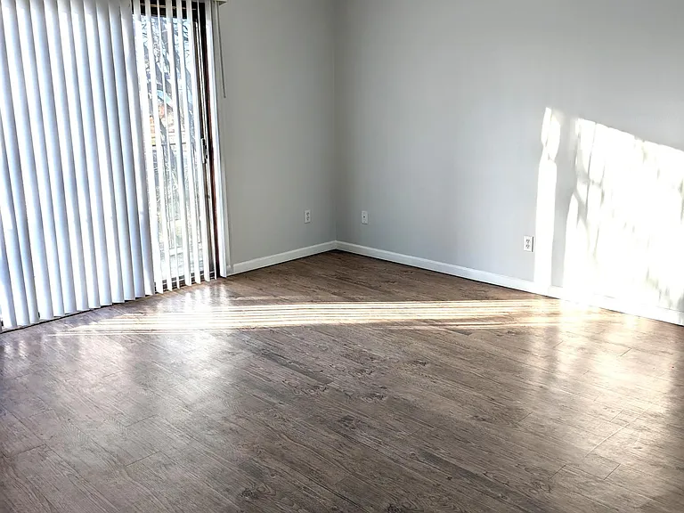 830 Bridgit Ln SE #11 — Photo 2