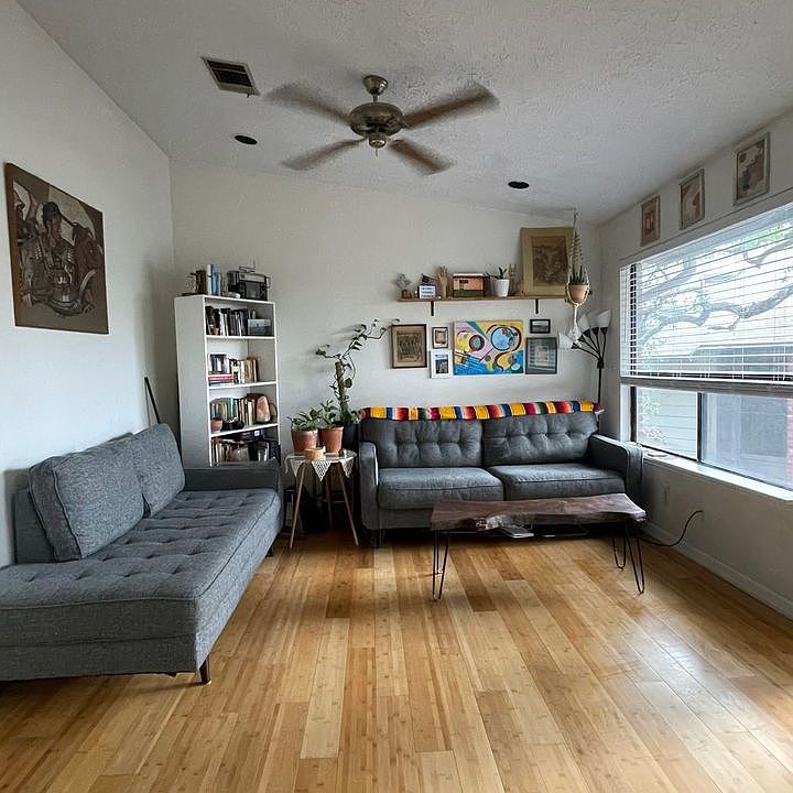 Abundant natural! Please note the Unit is Unfurnished.