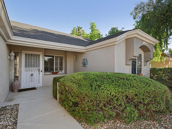 4th image of 20417 N 133RD Way