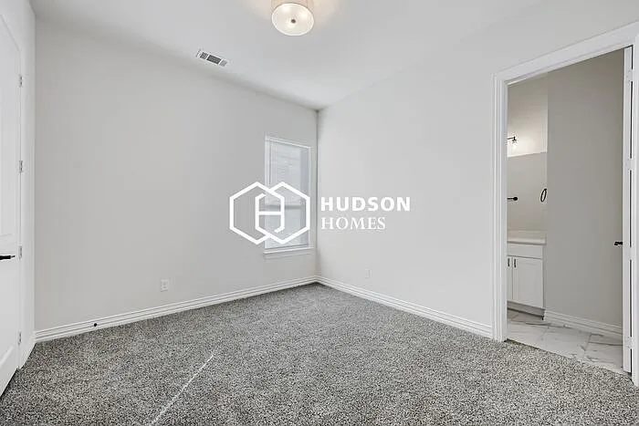 2521 Tyler Wade Trl — Photo 8