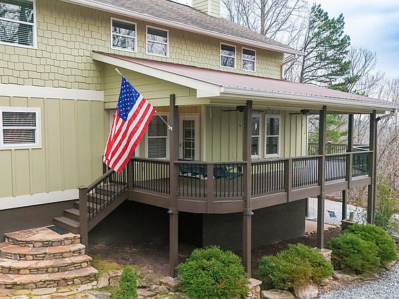 2nd image of 406 Yonah Mountain Rd