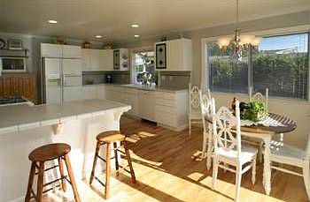 3rd image of 3165 W Ledyard Way