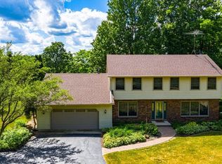 2N128 Saddlewood Dr, Maple Park, IL 60151