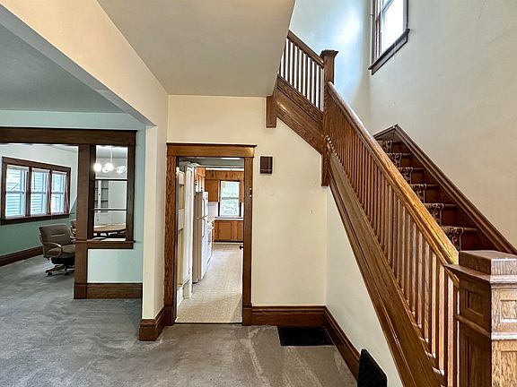 5th image of 1816 W Bradley Ave