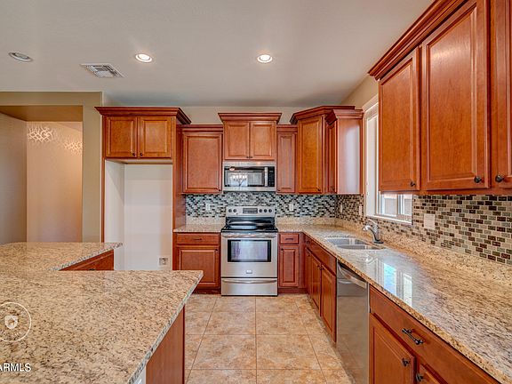 4th image of 7551 W Andrea Dr