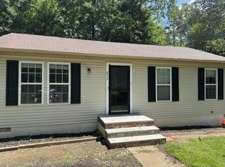 215 Spotswood Rd, Locust Grove, VA 22508