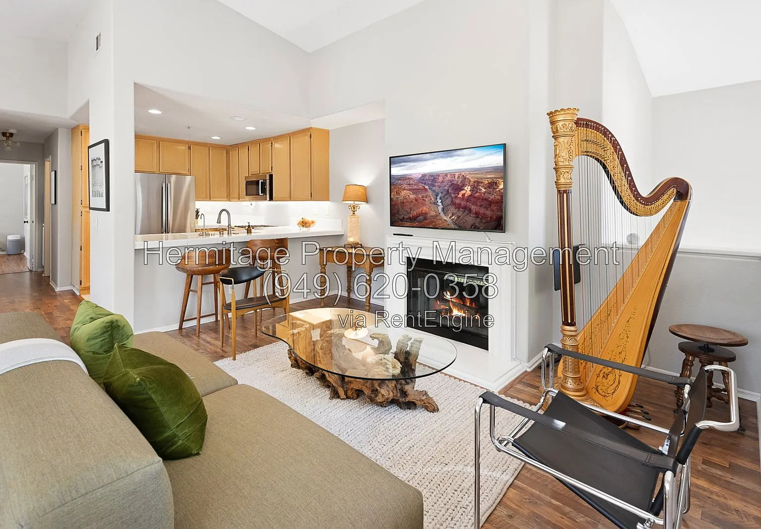 2 bed, 2.0 bath, 1106 sqft, $3,300 — Photo 2