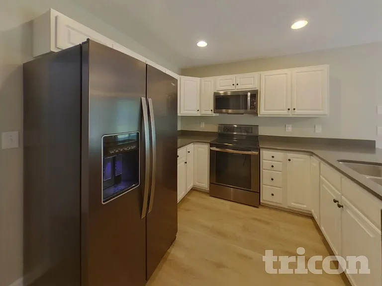 707 Patriot Ln — Photo 5