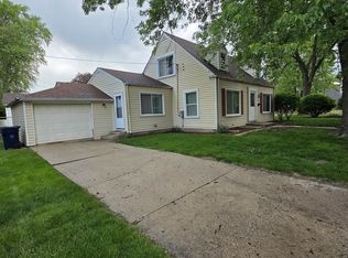 1106 Birchdale Dr, Elgin, IL 60123