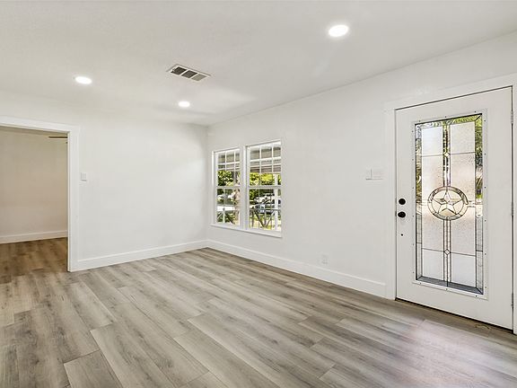 4th image of 2120 Tisinger Ave