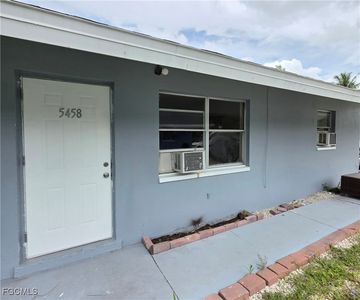 5458-5460 10th Ave, Fort Myers, FL, 33907