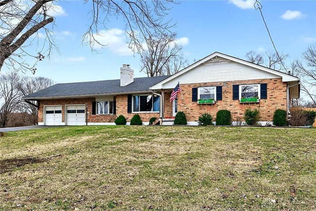 2028 Union Rd photo 1