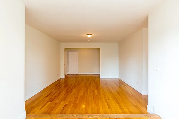 Rented by Stonehenge NYC LLC | media 2