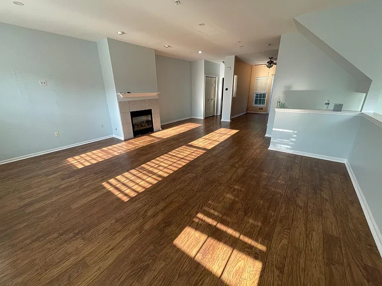 701 Cherry Orchard Rd — Photo 7