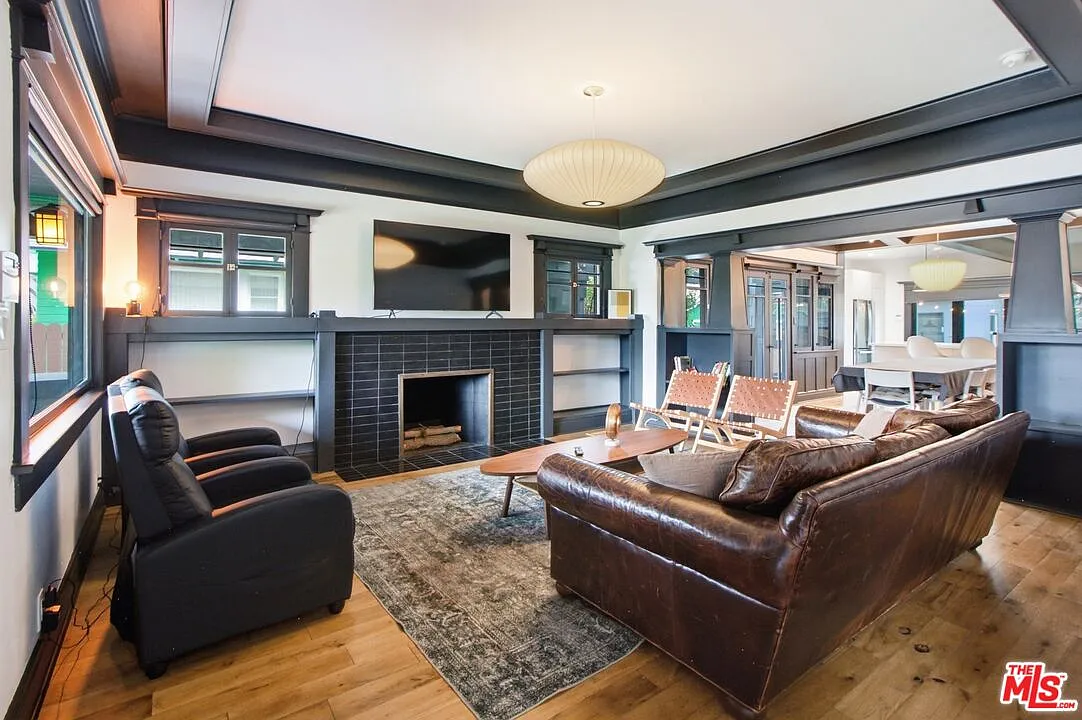 4 bed, 2.0 bath, 1826 sqft, $5,199 — Photo 4