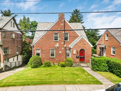 147 Lee Avenue, Yonkers, NY, 10705