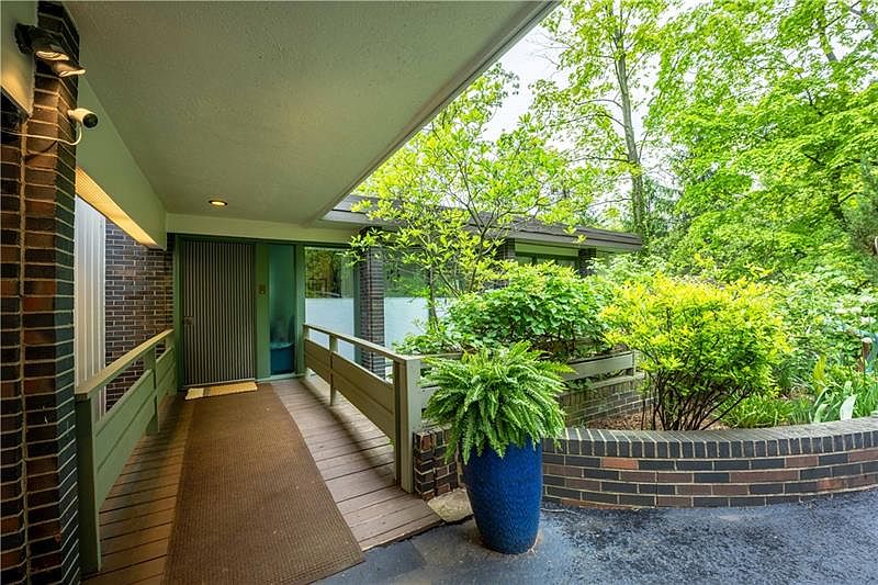 90 Woodland Rd, Pittsburgh, PA 15232 Zillow