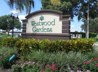 5308 Eagle Lake Dr, Palm Beach Gardens, FL 33418
