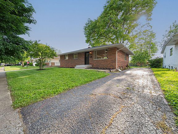 3rd image of 1301 Bernhard Rd
