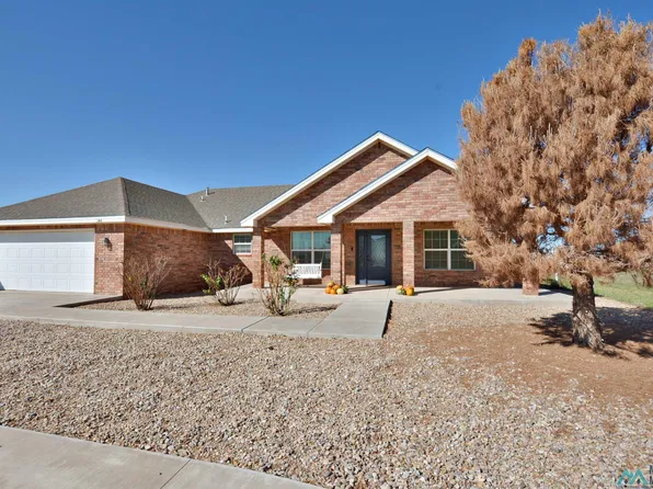 144 Crest Point Dr, Portales, NM 88130