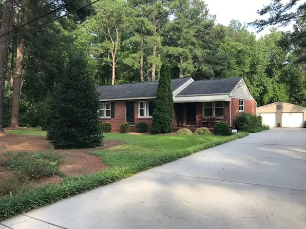 1409 Old Mill Rd, Rocky Mount, NC 27803