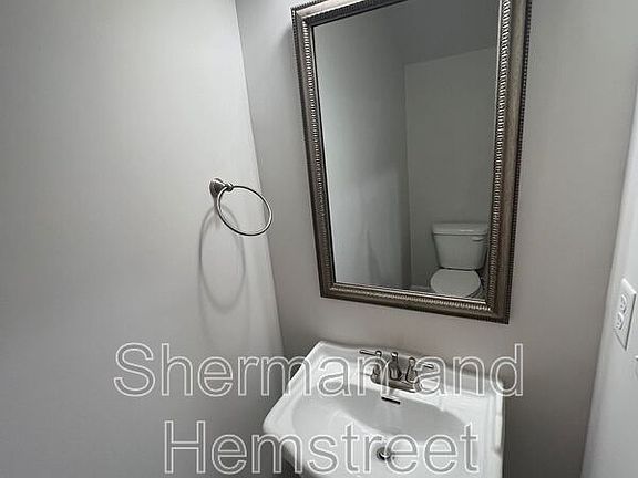 5th image of 5036 Mimosa Dr