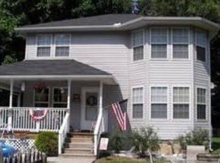 4938 Coal River Rd, Tornado, WV 25202