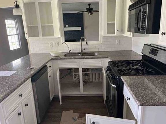4th image of 214 Lakewood Dr