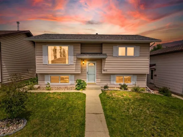 4612 S Womacks Rd, Blackfalds, AB T4M 0L6