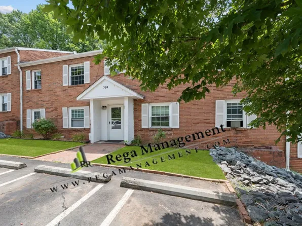 705 Alexander St #1, Winston Salem, NC 27127