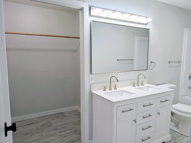 130 Hillside Dr — Photo 12