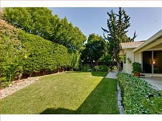 1st image of 1048 Colony Hills Ln
