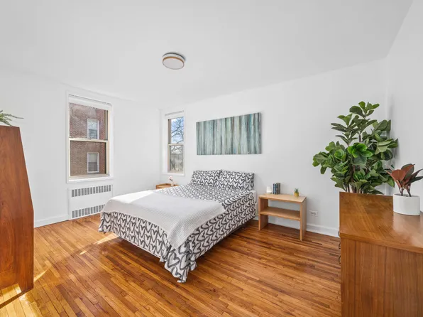 221 Mcdonald Avenue 2R image 6 of 7