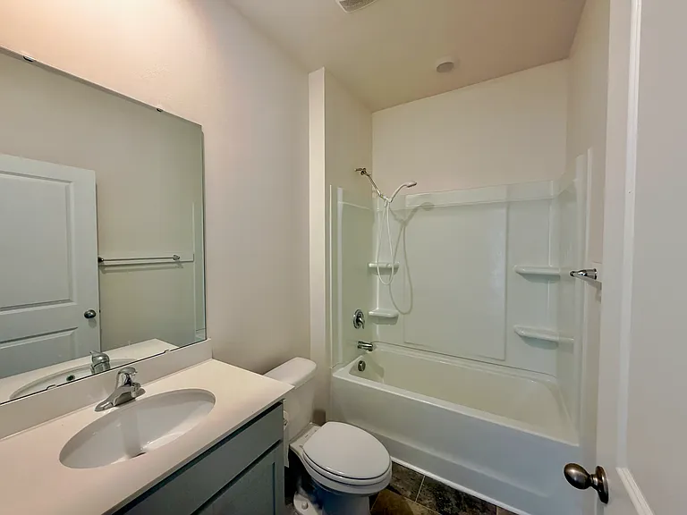 528 Ashwood Way — Photo 19