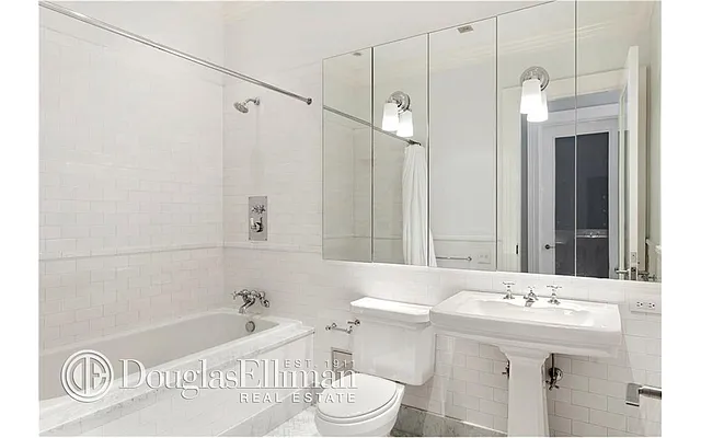 Rented by Douglas Elliman | media 11