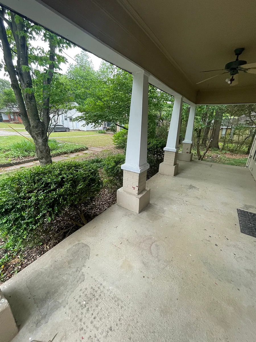 Building Photo - 1519 Lamar Pl