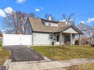 492 Melvin Ave, Morrisville, PA 19067