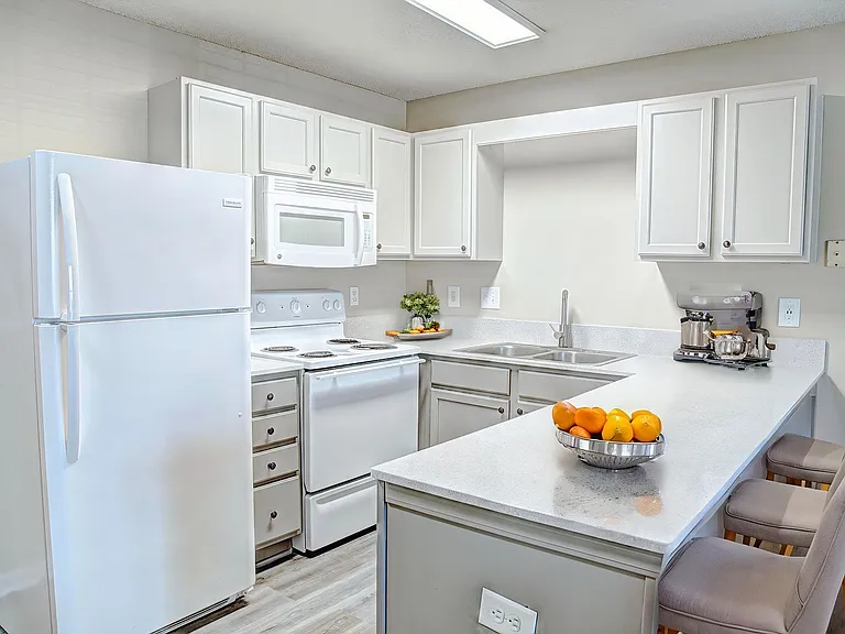 3687 Claypond Rd #D — Photo 30