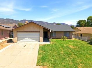 1522 W Creekside Dr, San Bernardino, CA 92407