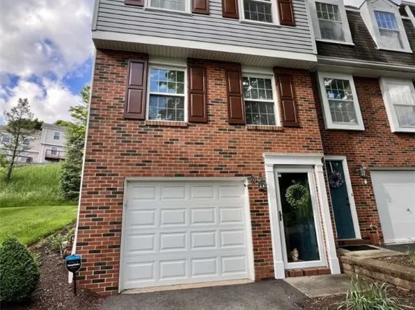 200 Saxonwald Ln, Pittsburgh, PA 15234