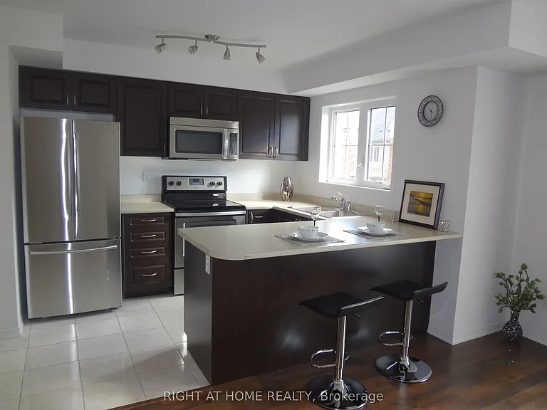47 Hays Blvd #10 — Photo 7