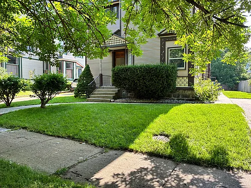 246 Charles Ave SE #1 Photo 1 246 Charles Ave SE #1 Photo 1
