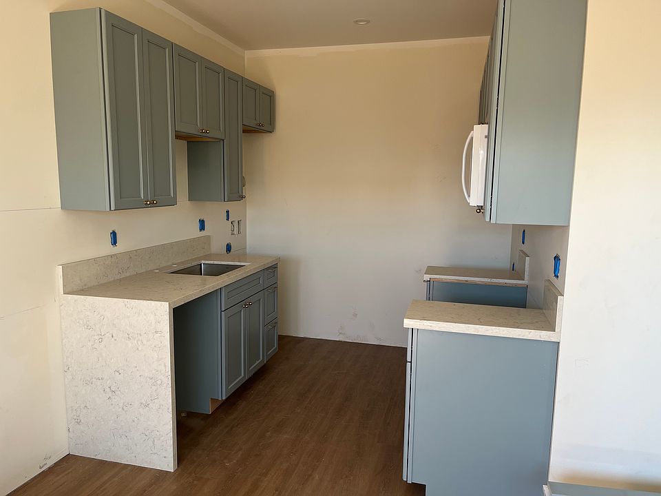 1st image of 176 Panaewa St